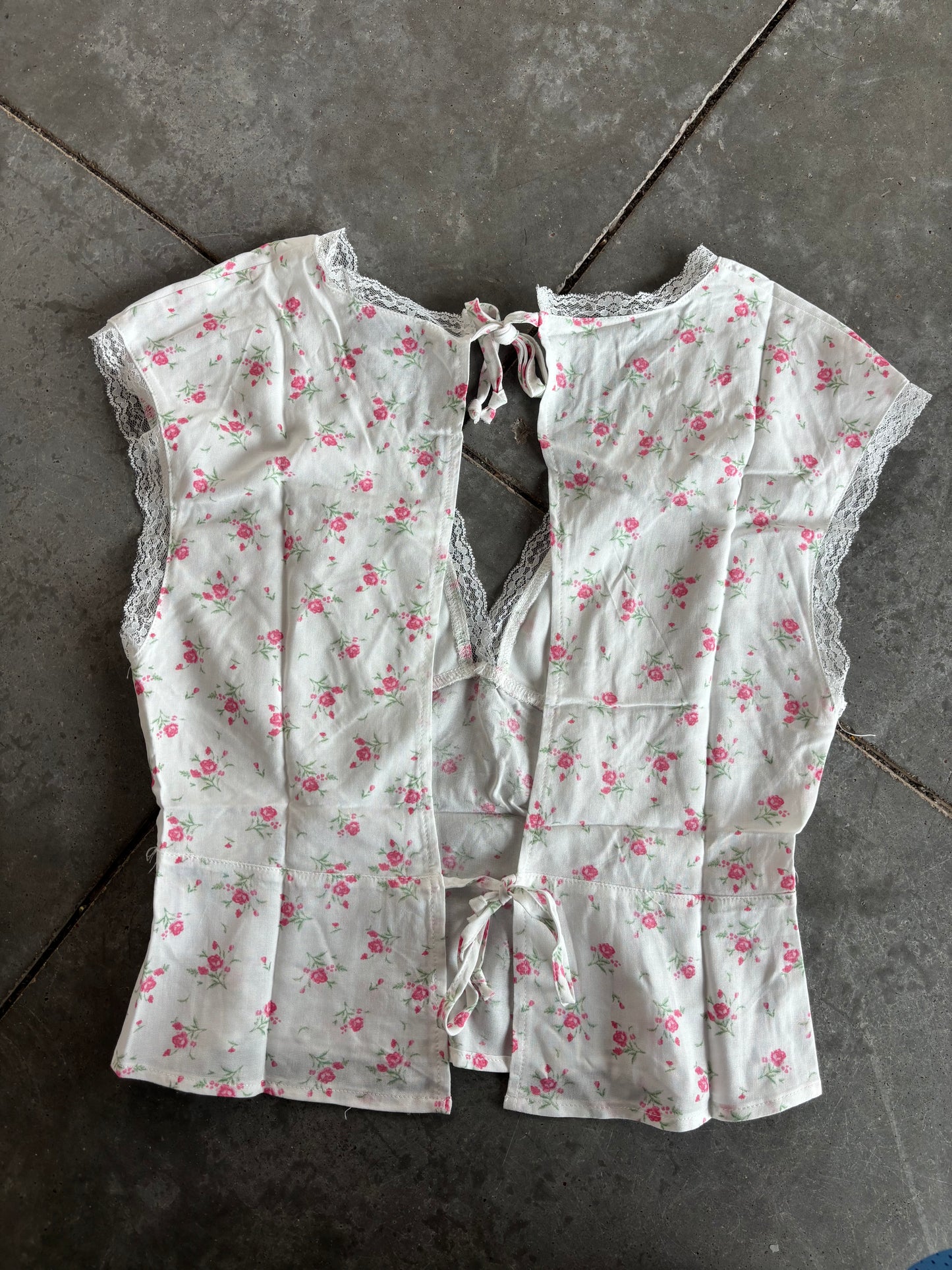 Amina Floral Top