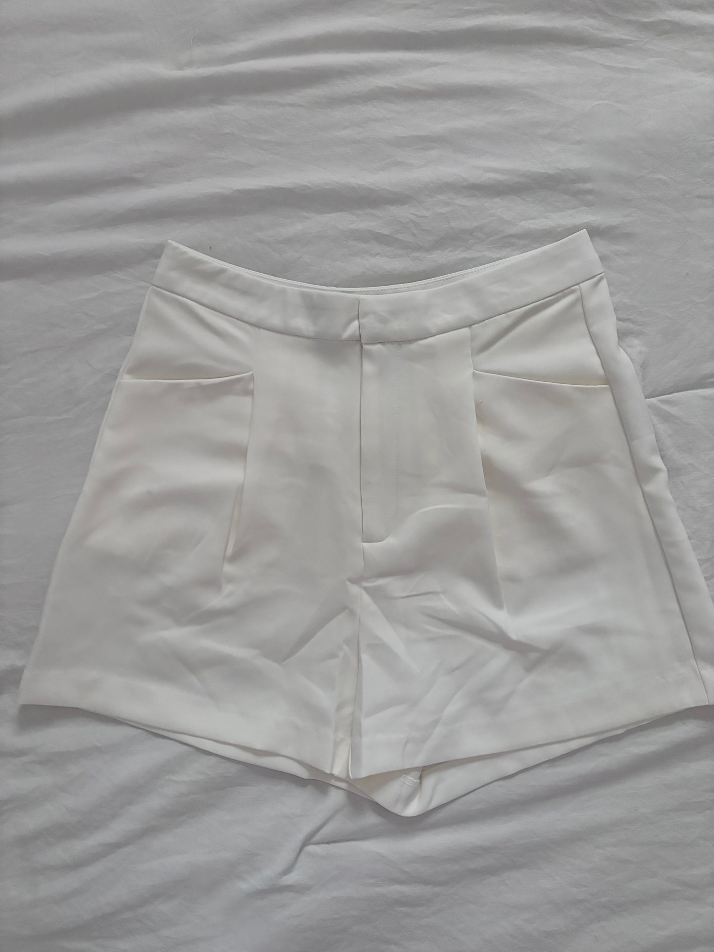 Livy Woven Shorts